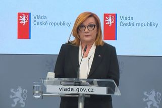 Schillerová zveřejní první návrh rozpočtu až koncem srpna. U Stanjury to kritizovala